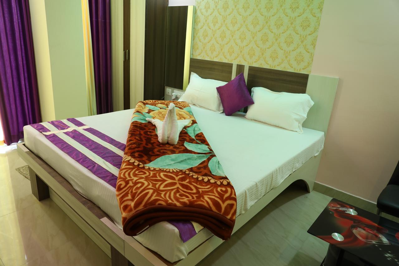 Hotel S.T. Apple Digha  Bagian luar foto